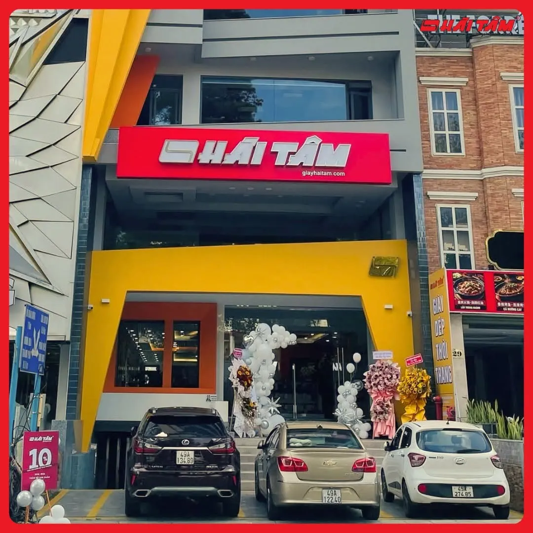 Giờ mở cửa các shop giày trung tâm Đà Lạt – Giày Hải Tâm sẵn sàng phục vụ từ sáng sớm